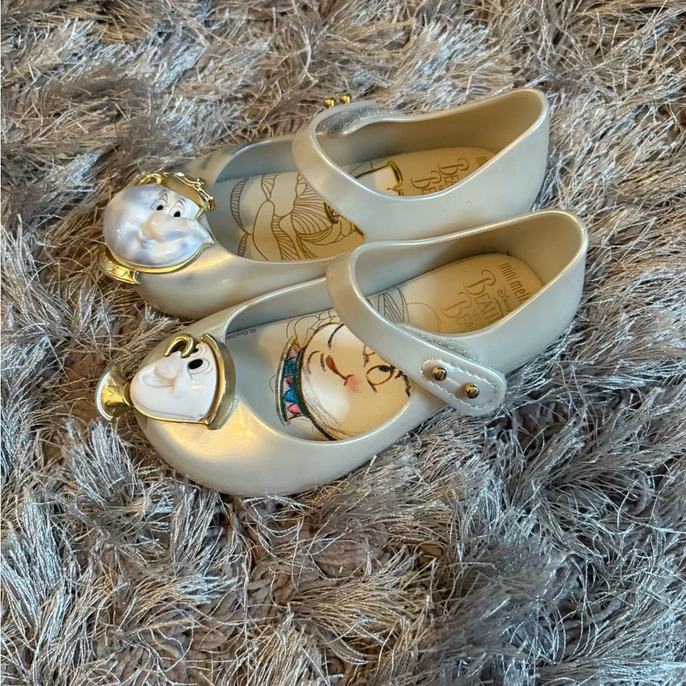 Mini Melissa Cream Dress Shoes with Cat Design